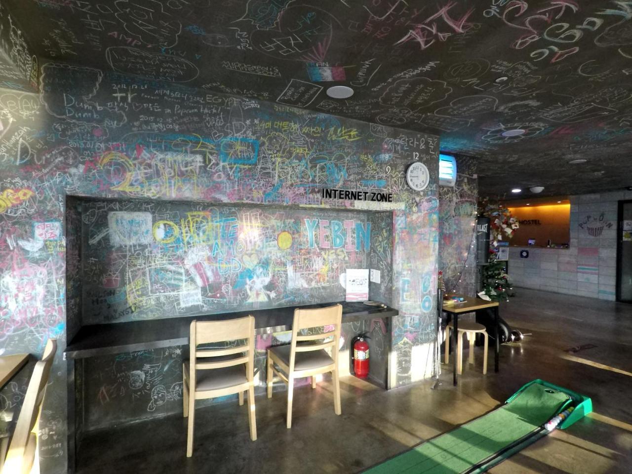 Busan Popcorn Hostel Exterior foto